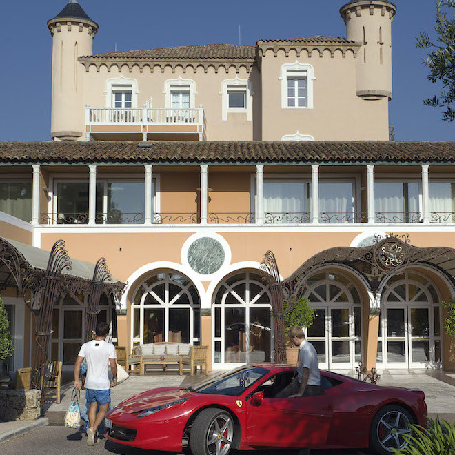 community manager hotel saint tropez